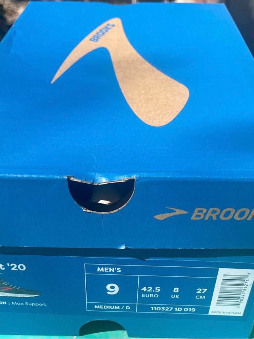 Brooks Shoe Box in Bright Blue with Gold Logo - Picture 2 of 3